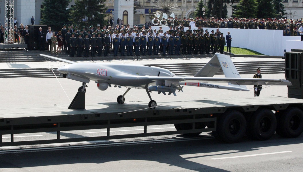 Ukraine đặt mục tiêu mỗi năm sản xuất 120 UAV chiến đấu Bayraktar 