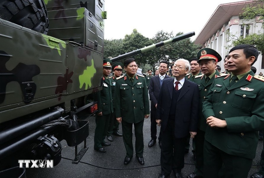 Tổng Bí thư Nguyễn Phú Trọng: Công an và Quân đội là ‘lá chắn’ bảo vệ đất nước