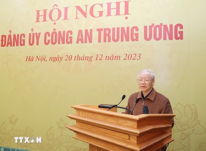 Tổng Bí thư Nguyễn Phú Trọng: Công an và Quân đội là ‘lá chắn’ bảo vệ đất nước