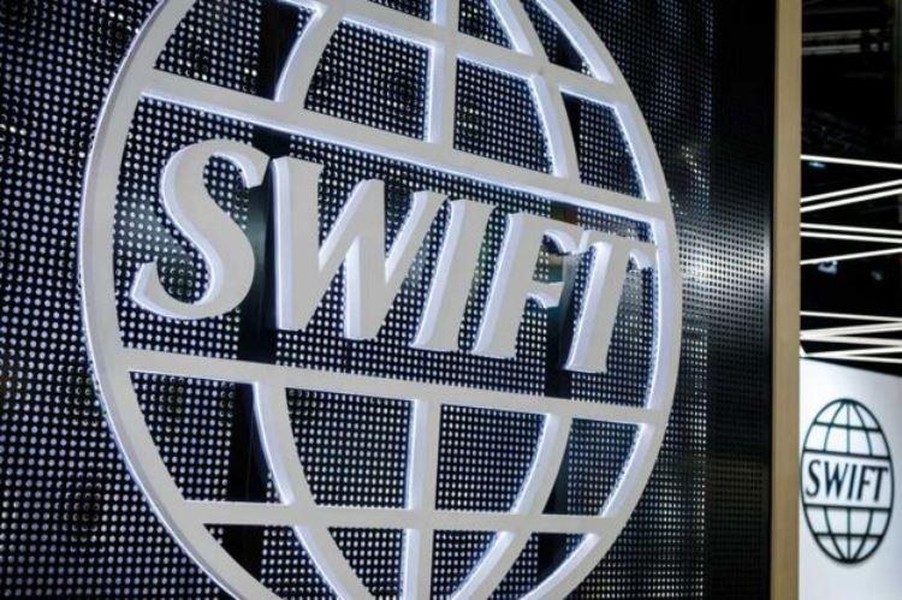 Vì sao Nga bình tĩnh đến ngạc nhiên trước nguy cơ bị cắt kết nối SWIFT?