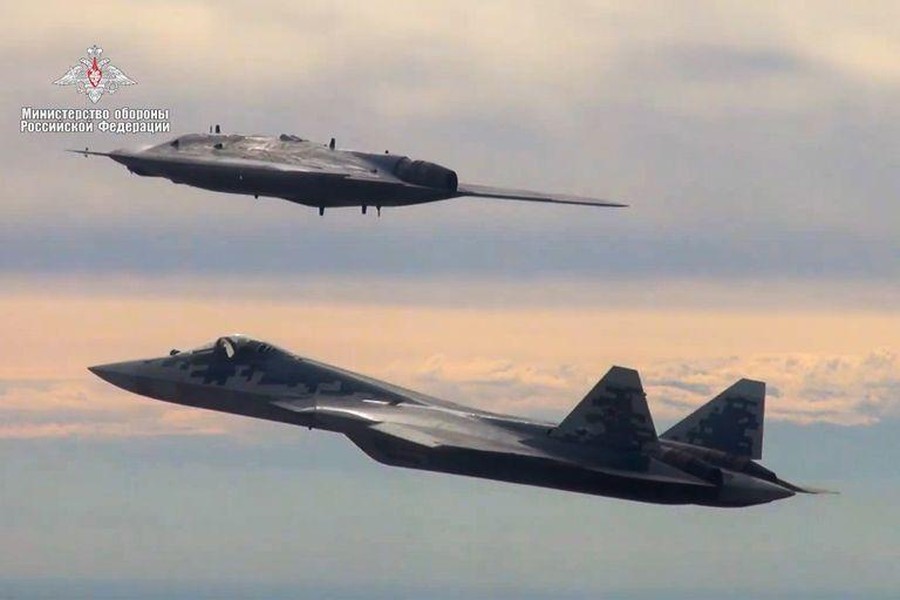 Tiêm kích thế hệ 6 của Nga buộc Mỹ từ bỏ kế hoạch tái sản xuất F-22