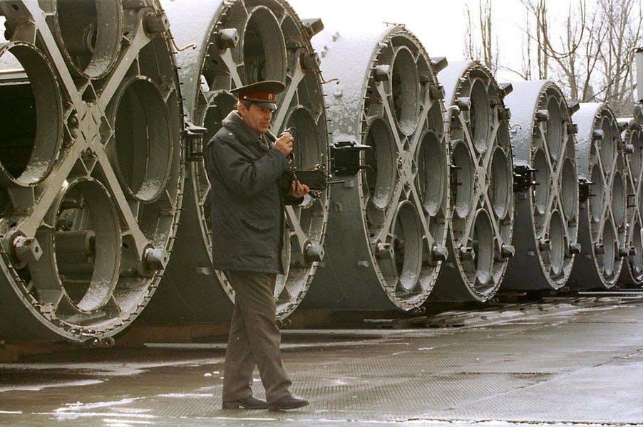 Nga vô hiệu hóa vũ khí hạt nhân Ukraine thừa hưởng từ Liên Xô như thế nào?
