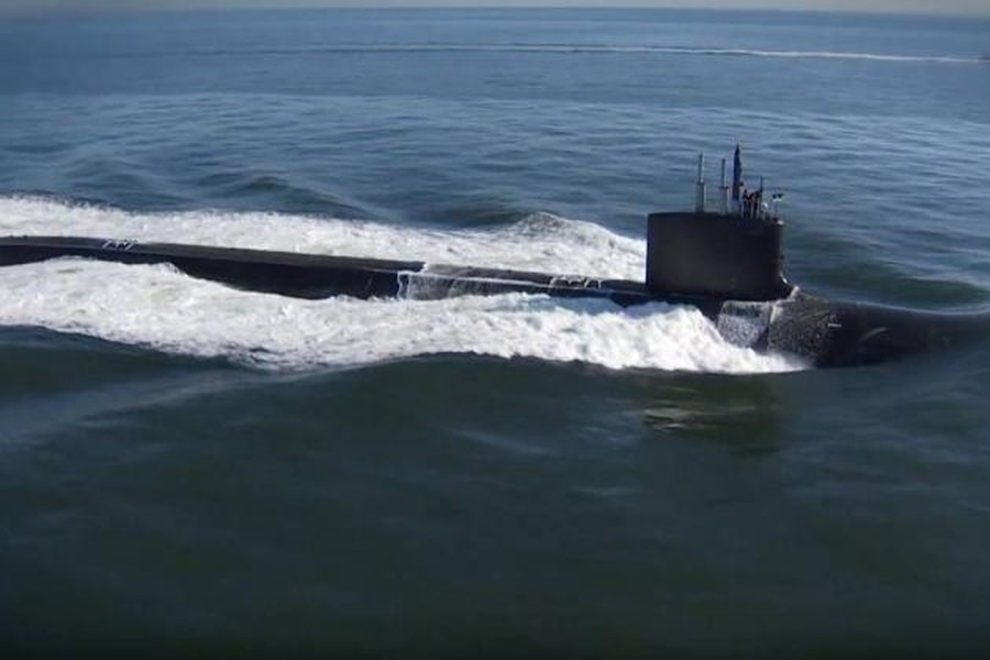 Tàu ngầm hạt nhân Mỹ bất ngờ xuất hiện ngay trong khu vực tập trận của Nga