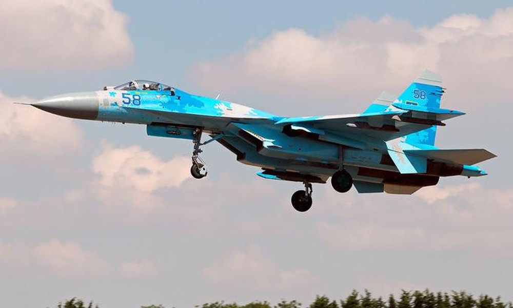 Số phận chiếc tiêm kích Su-27 Ukraine chạy sang Romania