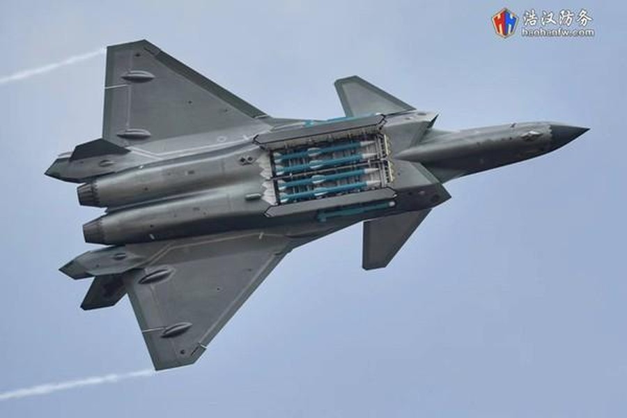 Nga chứng minh tiêm kích tàng hình J-20 Trung Quốc 'không có cửa thắng' Su-57