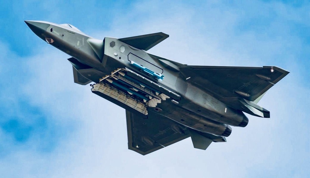 Nga chứng minh tiêm kích tàng hình J-20 Trung Quốc 'không có cửa thắng' Su-57