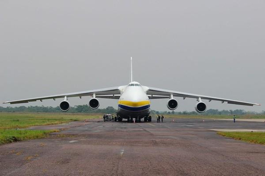 Vận tải cơ An-124 Ukraine tham gia tích cực trong cuộc điều quân lớn của NATO