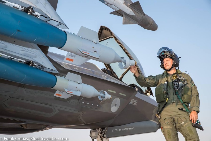 Tại sao Nga không có câu trả lời trước tiêm kích F-35 ở 'chế độ quái thú'