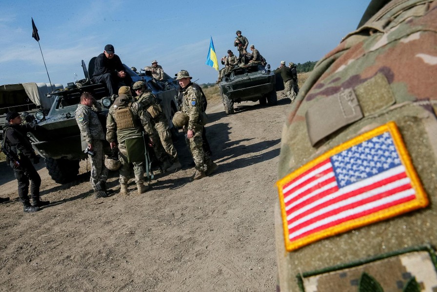 Phương Tây làm giới lãnh đạo Ukraine thất vọng với hai tin xấu