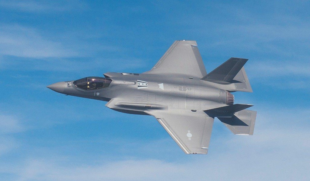 Tiêm kích tàng hình F-35 sẽ 'bức tử' chương trình tàu sân bay Hàn Quốc?