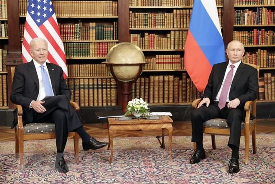 Tổng thống Putin giành 'chiến thắng ngoại giao rực rỡ' trước người đồng cấp Biden