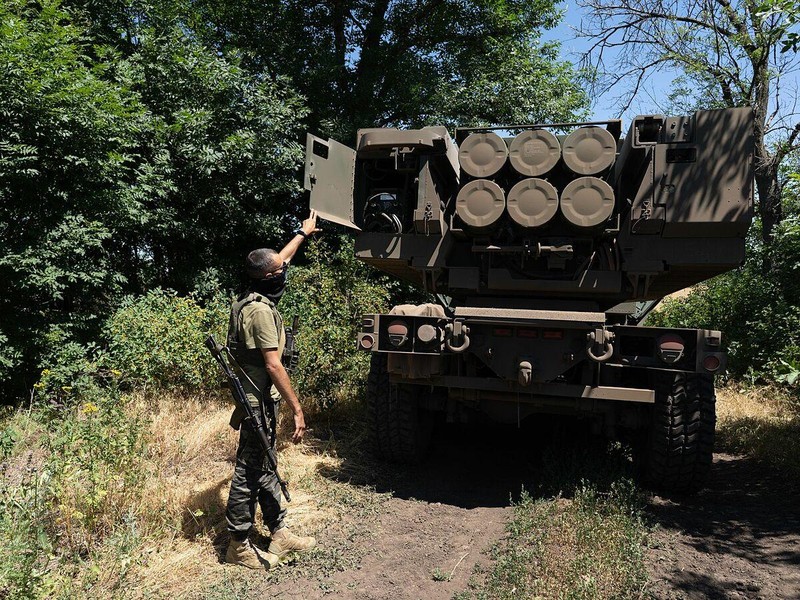Nga giật mình khi Mỹ viện trợ thêm hệ thống HIMARS với số lượng cực lớn cho Ukraine