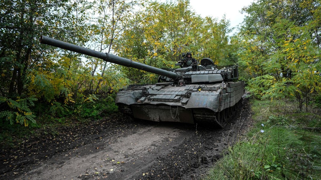 Quân đội Ukraine áp sát thành phố Svatovo ở khoảng cách 12 km