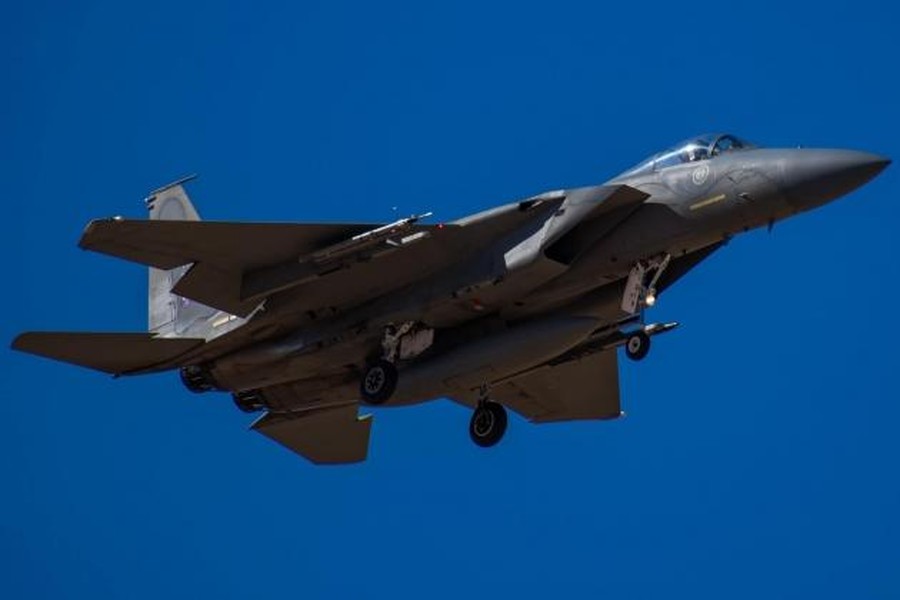 Những nghi vấn sau vụ tiêm kích F-15 Saudi Arabia rơi ngay sau khi hệ thống Krasukha-4 có mặt ở Iran