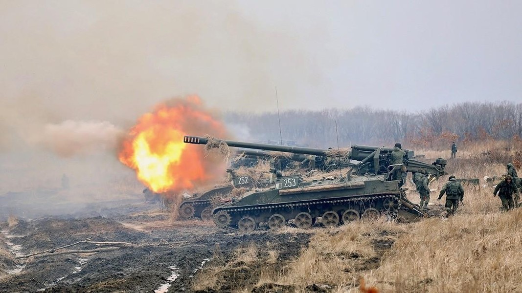 Nga gọi tái ngũ hàng loạt pháo tự hành 2S5 Giatsint-S khi Msta-S tổn thất lớn