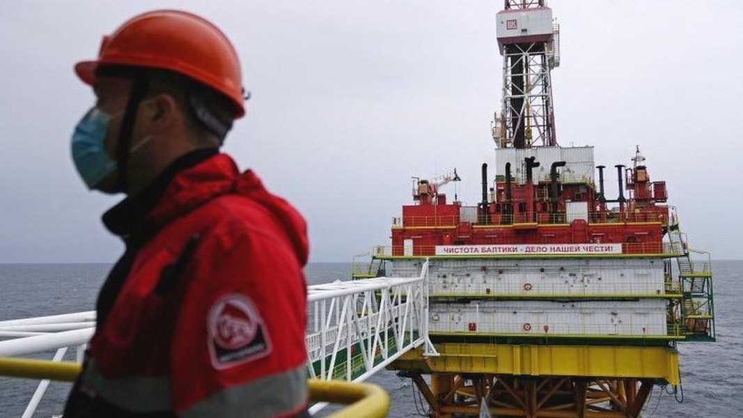 Xuất khẩu dầu của Nga bất ngờ tăng vọt dù phải chịu lệnh cấm vận nặng nề