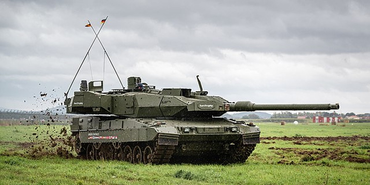 Nâng cấp đặc biệt khiến xe tăng Leopard 2A4 cổ điển mạnh hơn T-90M Proryv