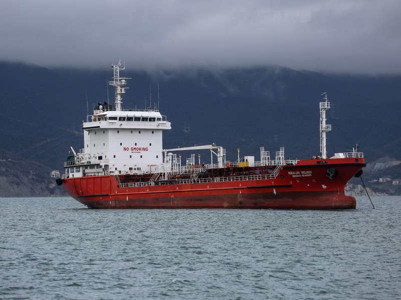 CNN: Nga đưa tàu chở dầu phương Tây về với 'hạm đội bóng tối' của mình