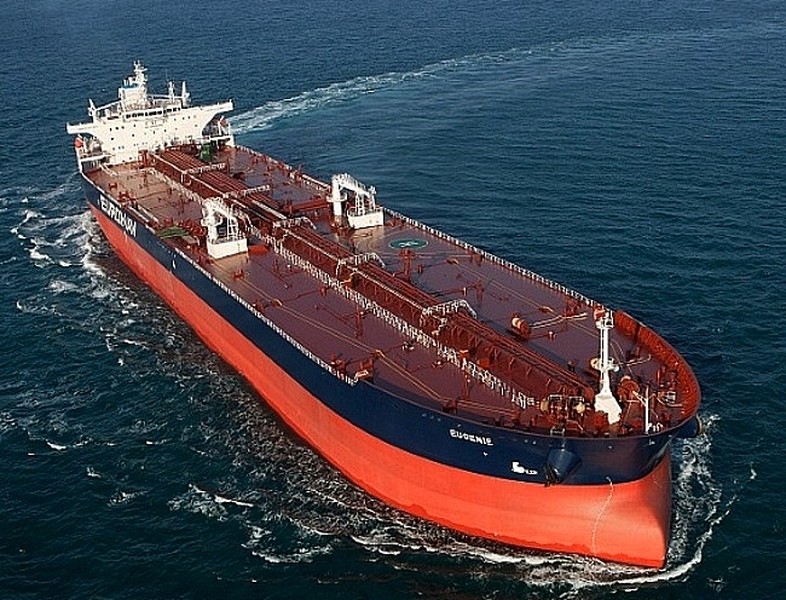 'Hạm đội bóng tối' Nga khiến đội siêu tàu chở dầu phương Tây thất thế