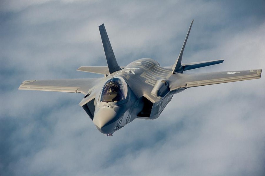 Tiêm kích F-35 của Mỹ tăng giá gấp rưỡi vẫn 'cháy hàng'