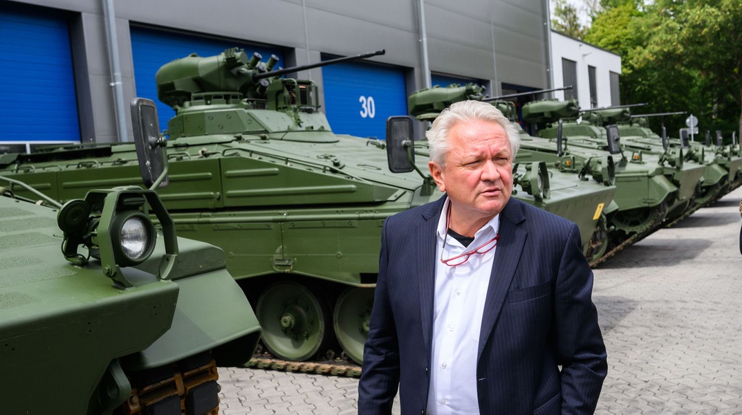 Tập đoàn Rheinmetall khai trương nhà máy sản xuất thiết giáp 'nhanh chóng mặt'