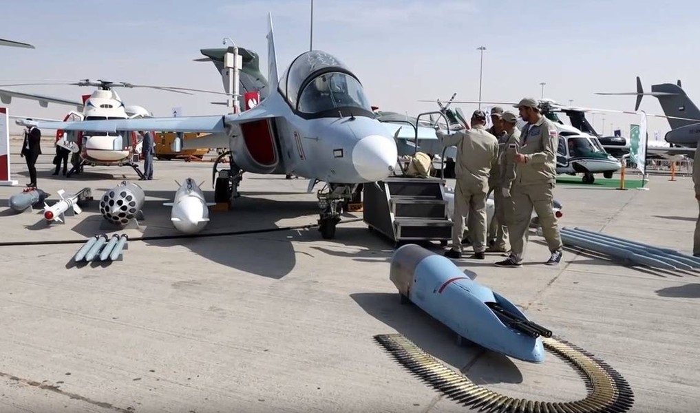 Không quân Nga nhận loạt máy bay huấn luyện Yak-130 giữa tình hình nóng