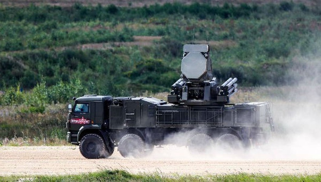 Hệ thống phòng không Pantsir Nga phối hợp radar ST-68UM Ukraine bảo vệ Đập Phục hưng lớn