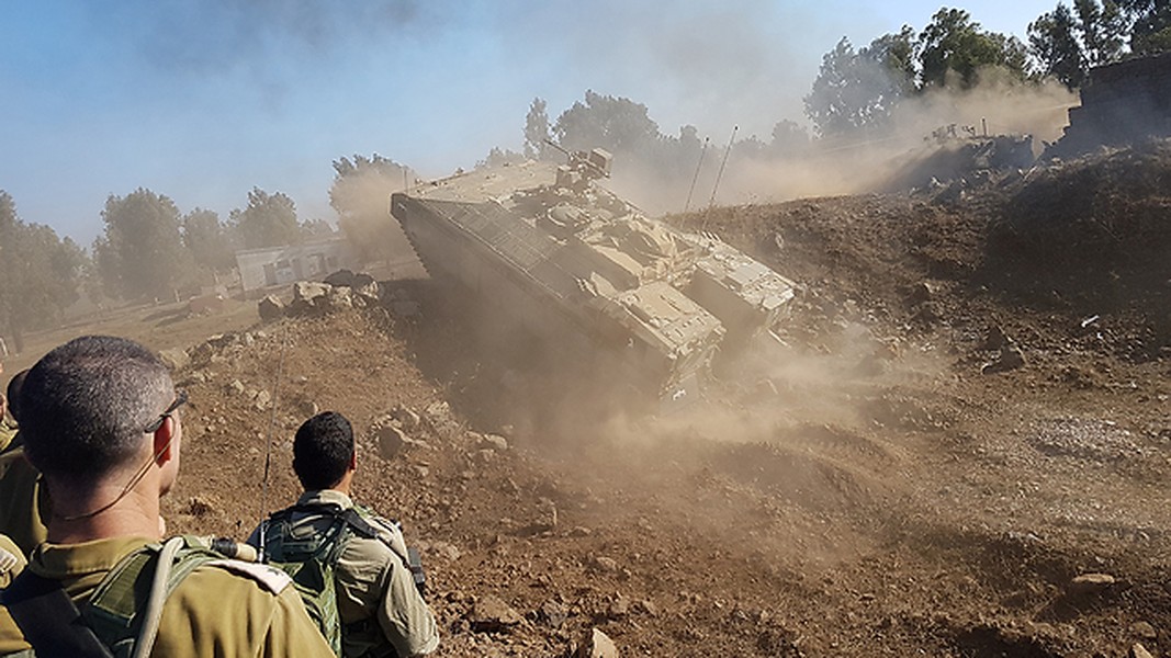 'Israel quá chú trọng Iron Dome mà quên mất những mối nguy hiểm khác'