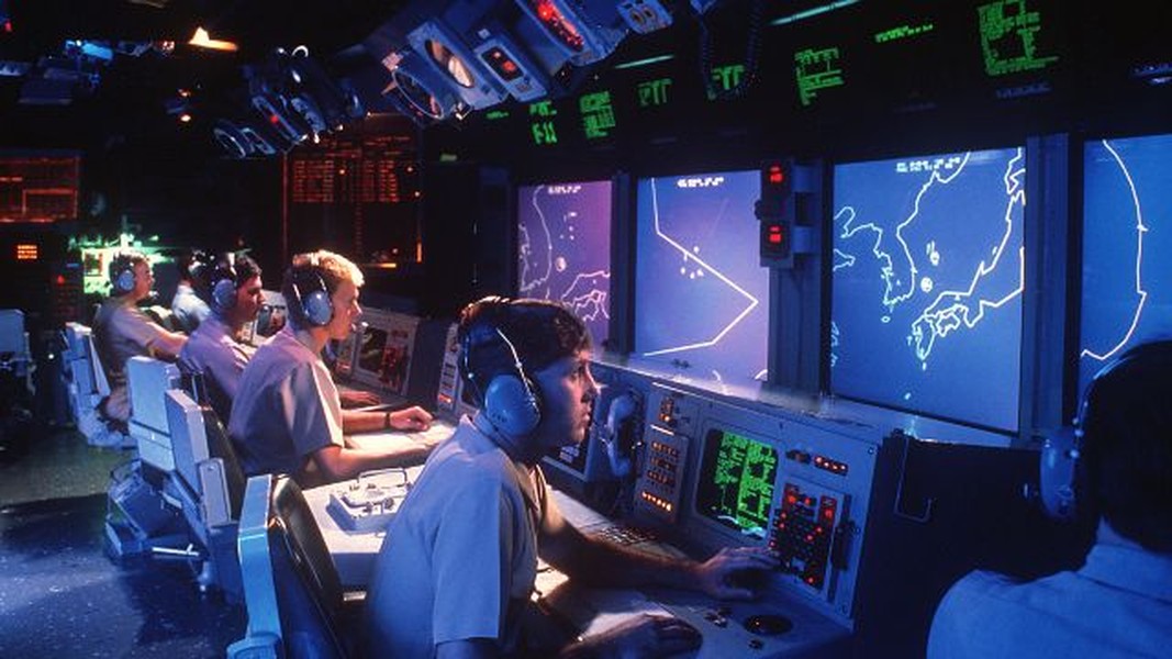 Tàu chiến Hải quân Mỹ được trang bị radar đa chức năng xuất xứ từ Nhật Bản
