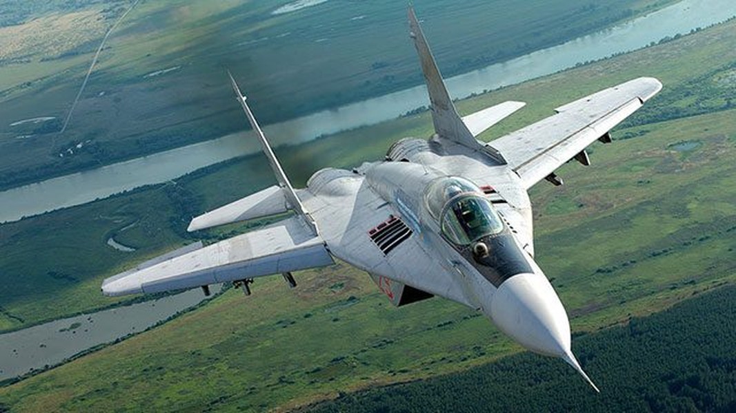 Tiêm kích MiG-29 Ukraine hoàn toàn bất lực trước Su-35 Nga?