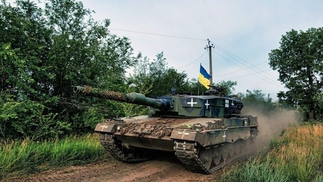 Nghị sĩ Đức: Nỗ lực tự sửa chữa xe tăng Leopard của Ukraine chỉ làm chúng hư hỏng thêm