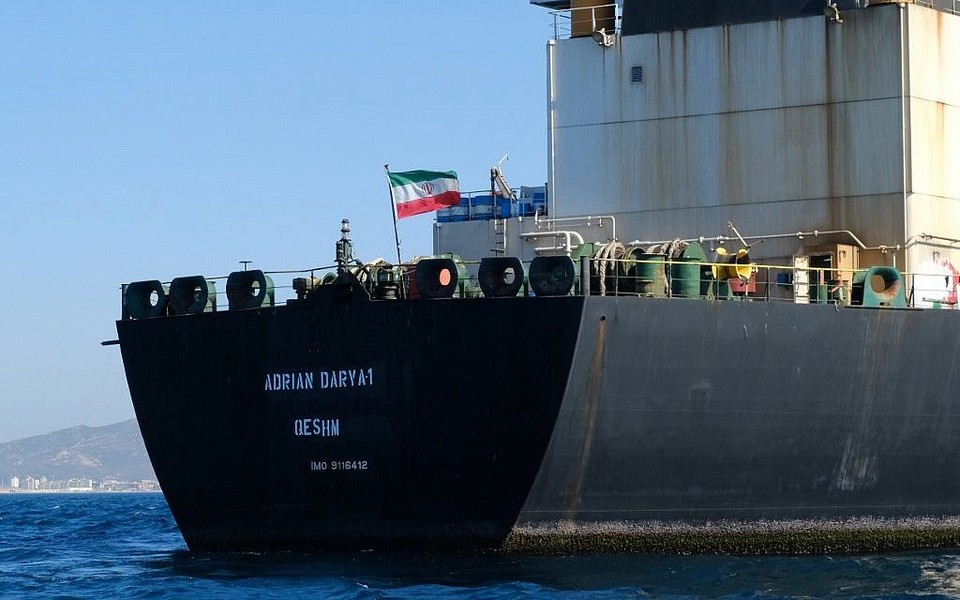 Vì sao ‘hạm đội bóng tối’ của Iran không đạt được hiệu quả như Nga?
