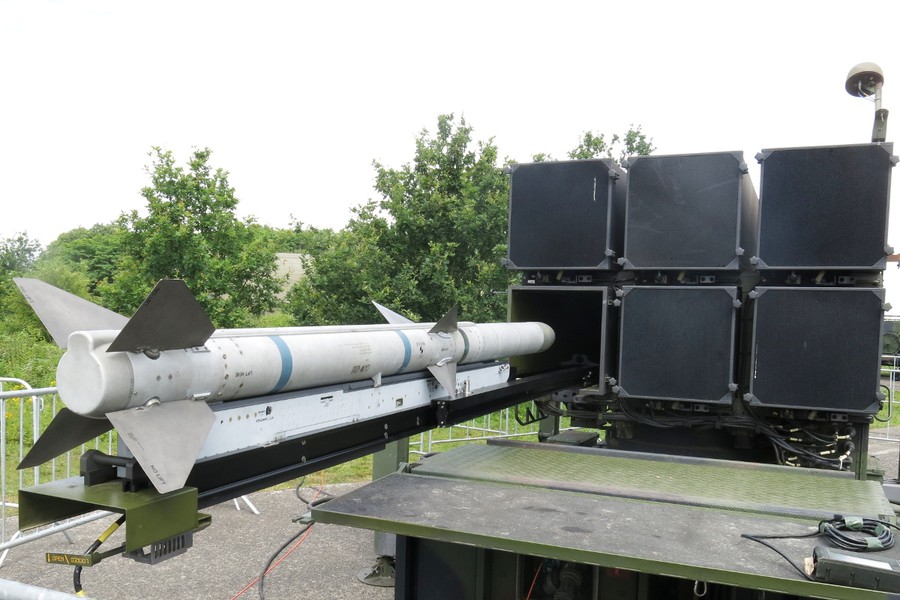 Hai hệ thống phòng không NASAMS Canada dành cho Ukraine 'mất tích' bí ẩn