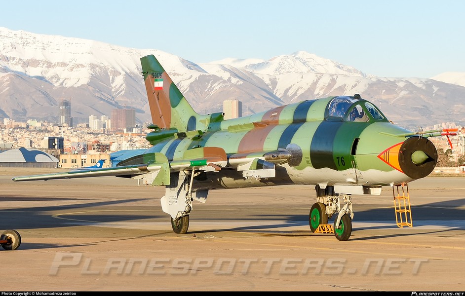 Cường kích Su-22 của Iran nhận loạt vũ khí cực mạnh sau nâng cấp
