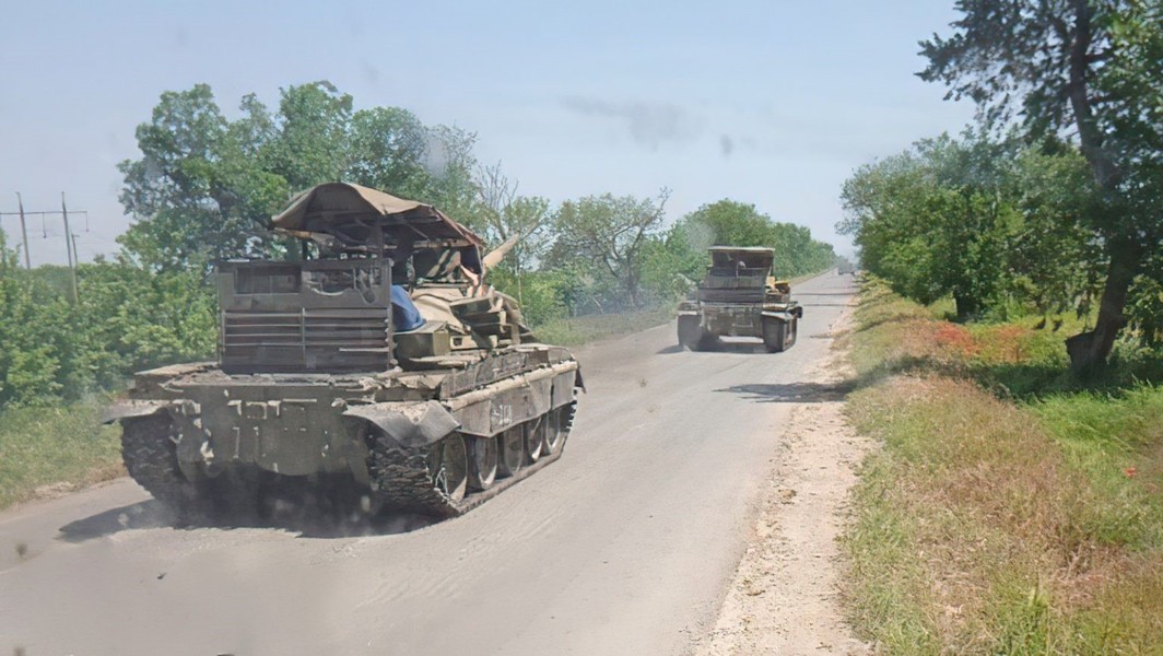 Nga bắt đầu sử dụng hàng loạt 'xe tăng đồ cổ' làm mũi nhọn tấn công