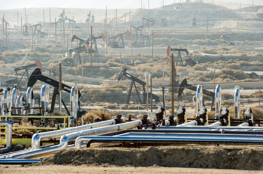 Tổ chức OPEC+ đối mặt với nhiều mâu thuẫn nội tại