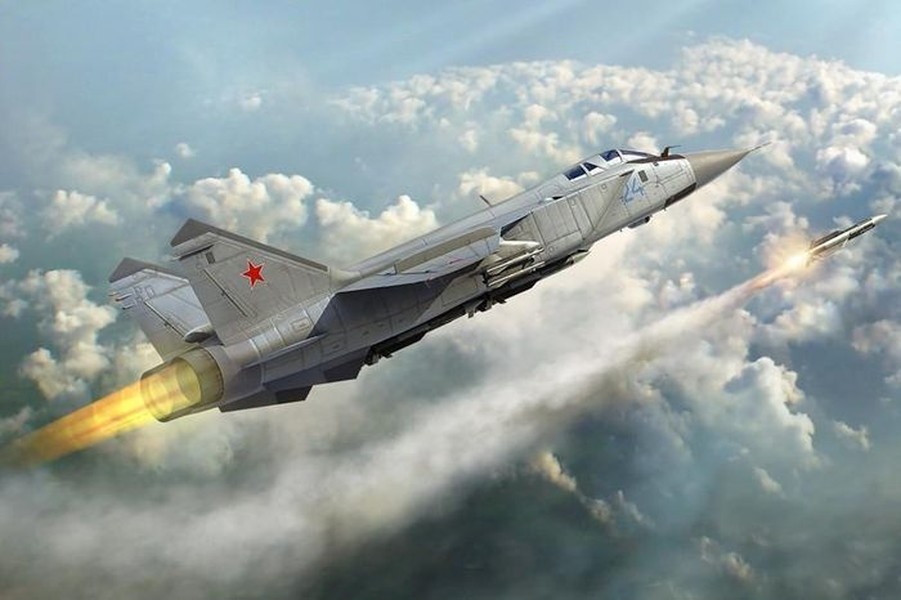 Nga cấp tốc tăng cường tiêm kích MiG-31 khi F-16 sắp tham chiến