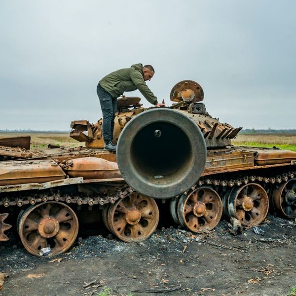 Nga đang phải sử dụng ngày càng nhiều xe tăng T-54 tại tiền tuyến