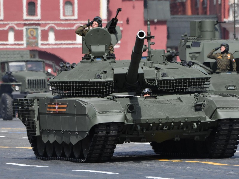 Xe tăng T-100 bí ẩn sẽ thay thế T-14 Armata trong Quân đội Nga?