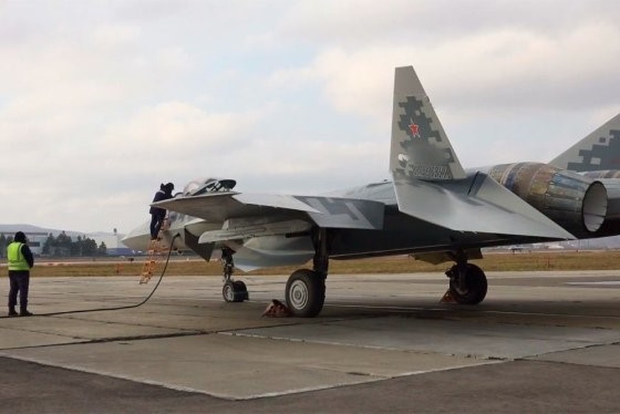 Nga nhận tiêm kích Su-57 đầu tiên với ‘trái tim khoẻ mạnh’ AL-51F?