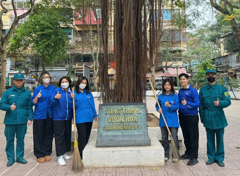 Hè phố Ba Đình phong quang, sạch đẹp sau lễ ra quân đảm bảo trật tự đô thị