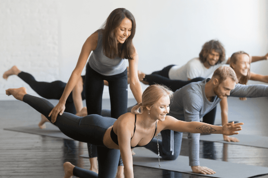 [ẢNH] Những sai lầm nguy hiểm mà người tập yoga nhất định phải tránh 
