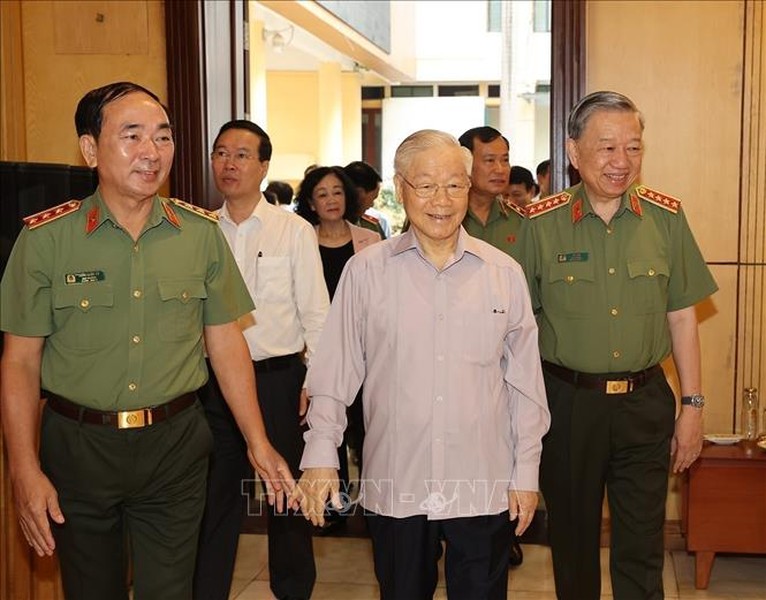 Hình ảnh Tổng Bí thư Nguyễn Phú Trọng dự, chỉ đạo Hội nghị Đảng ủy Công an Trung ương
