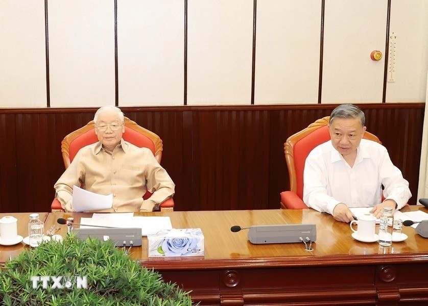 Hình ảnh Tổng Bí thư Nguyễn Phú Trọng chủ trì cuộc họp lãnh đạo chủ chốt