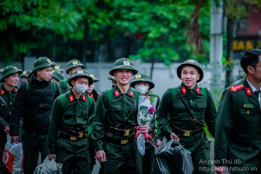 Những hình ảnh đẹp của tân binh Công an Hà Nội trong ngày hội tòng quân