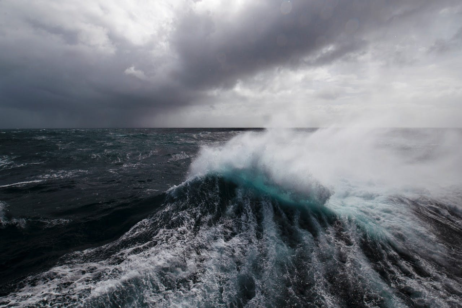 Nơi có những con sóng khổng lồ nguy hiểm nhất thế giới