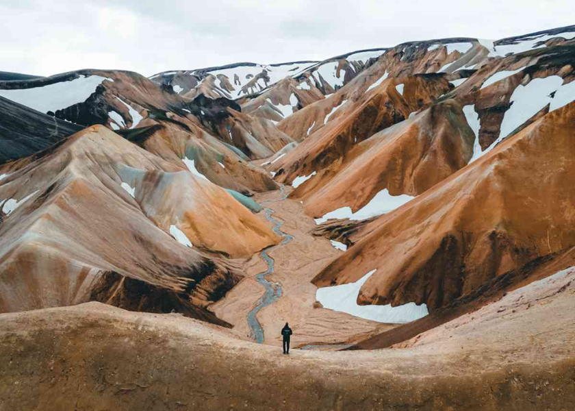 Khám phá cảnh đẹp bí ẩn và độc đáo ở Iceland