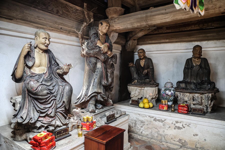 Hà Nội: Xót xa hình ảnh tượng cổ chùa Tây Phương xuống cấp nghiêm trọng