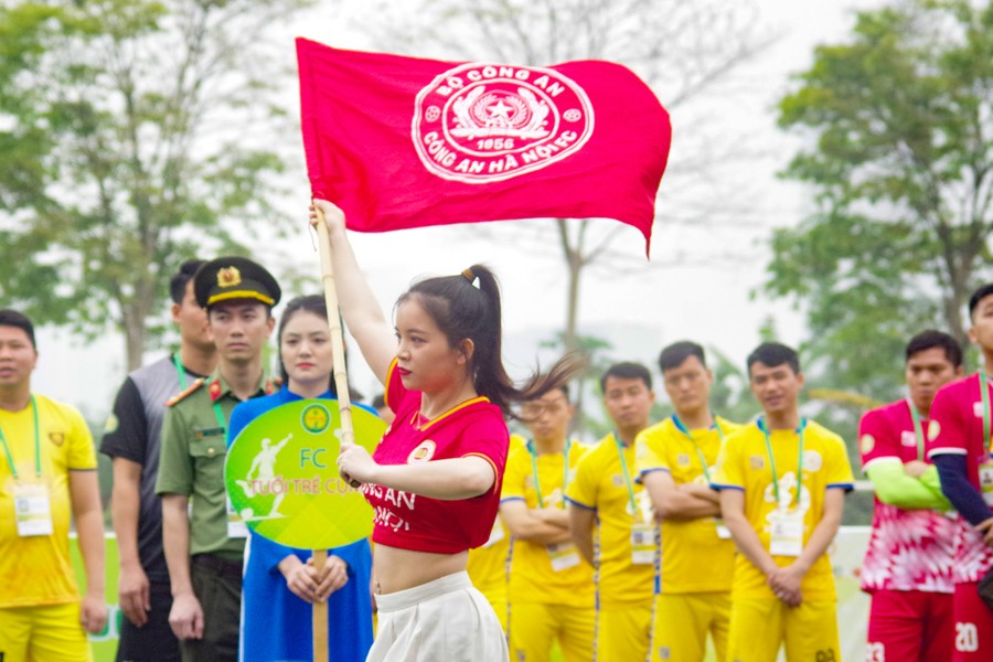 Hình ảnh ấn tượng tại vòng chung kết Giải bóng đá 7 người Tuổi trẻ Công an Thủ đô 2023