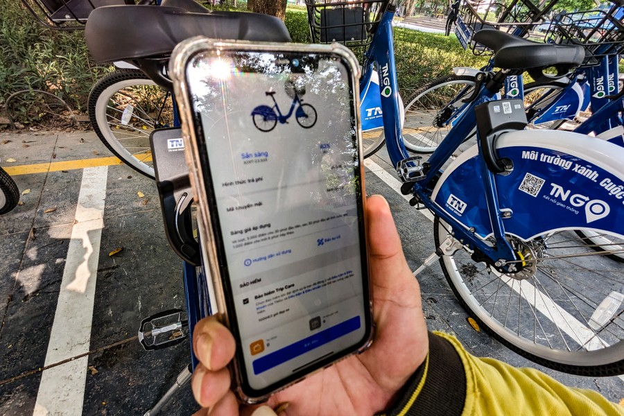 Cận cảnh những trạm xe đạp công cộng cho thuê không cần người trông đầu tiên ở Hà Nội